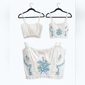 Altr'd State White and Blue Embroidered Crop Top Size Large NWT